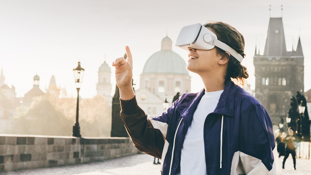 10 Free Virtual Travel Experiences You Can Enjoy From Home (Plus Bonus Tips!)