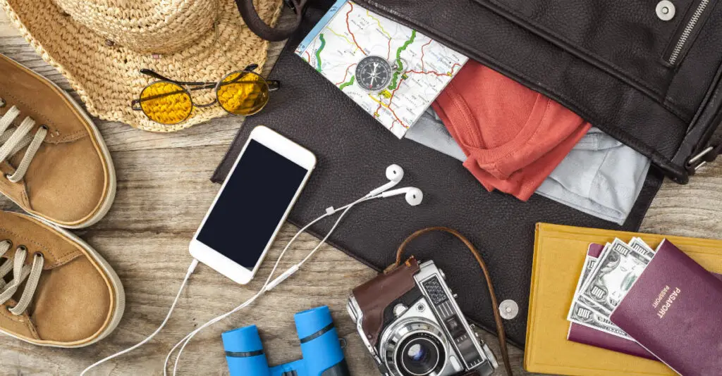 How to Keep Your Money and Valuables Safe While Traveling